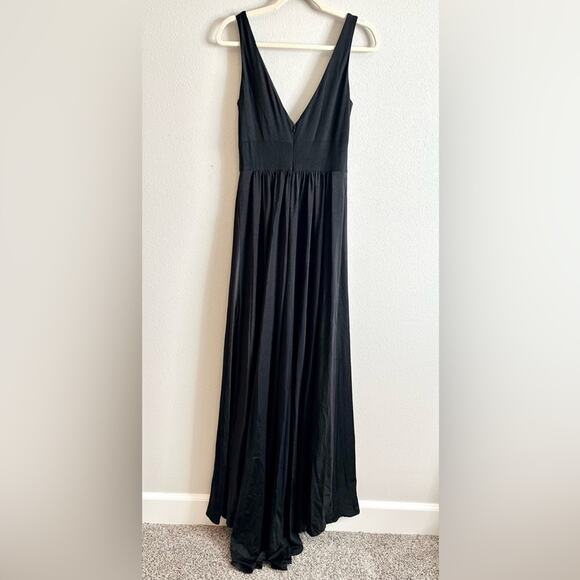 New La Femme Plunge Neck A-Line Gown Size 8 - Picture 10 of 10